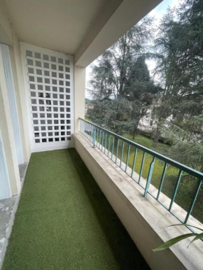 Appartement 2 chambres parking draps et serviettes non fournies